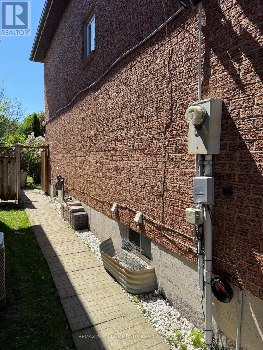 Bsmt - 59 Belvedere Crescent, Richmond Hill, Ontario L4C 8V4 - Photo 2 - N13177830