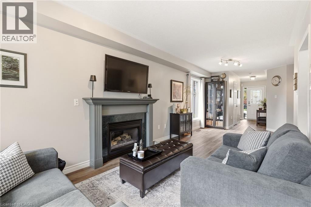 5114 Tree Court, Burlington, Ontario  L7L 6K3 - Photo 11 - 40832814