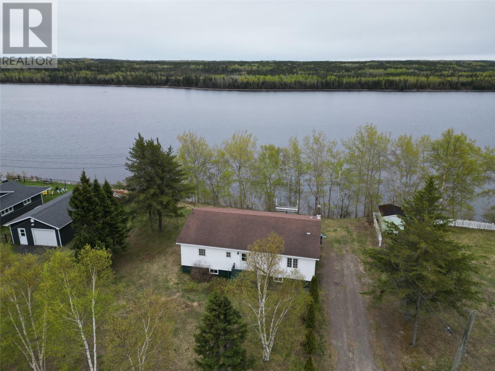 105 Main Street, Bishop's Falls, Newfoundland & Labrador  A0H 1C0 - Photo 8 - 1297763