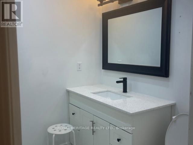 436 Sparrow Circle, Pickering, Ontario  L1V 7E7 - Photo 17 - E13182442