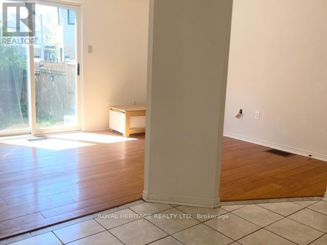 436 Sparrow Circle, Pickering, Ontario  L1V 7E7 - Photo 8 - E13182442