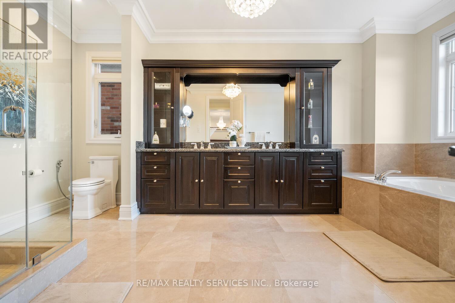 9 Interlacken Drive, Brampton, Ontario  L6X 0Y1 - Photo 24 - W13182546