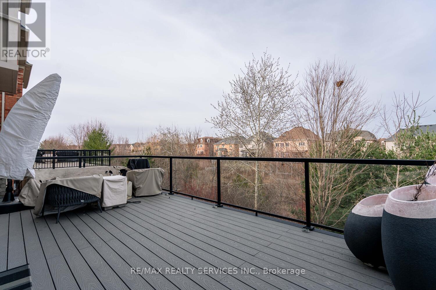 9 Interlacken Drive, Brampton, Ontario  L6X 0Y1 - Photo 43 - W13182546