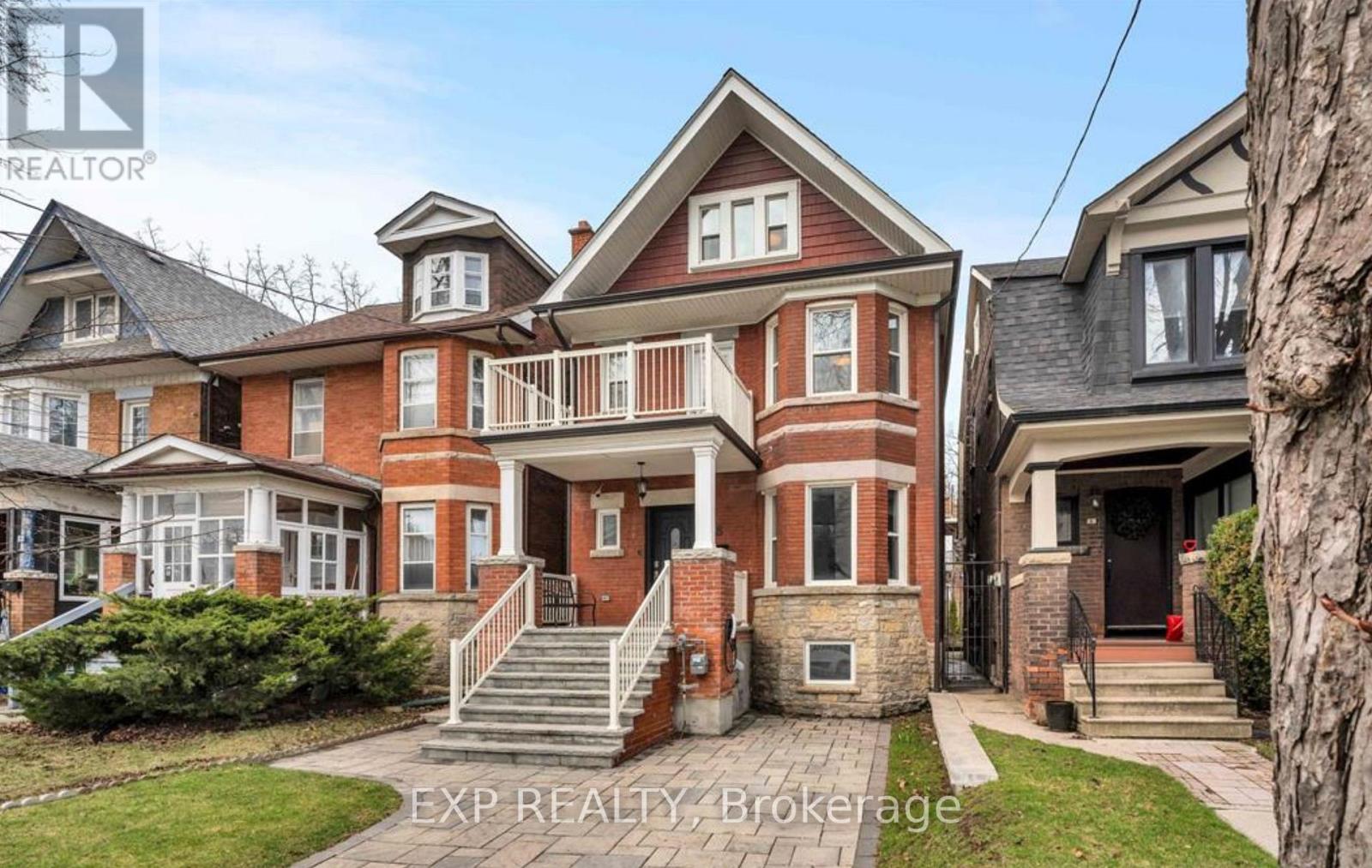 8 SPRINGHURST AVENUE, Toronto, Ontario