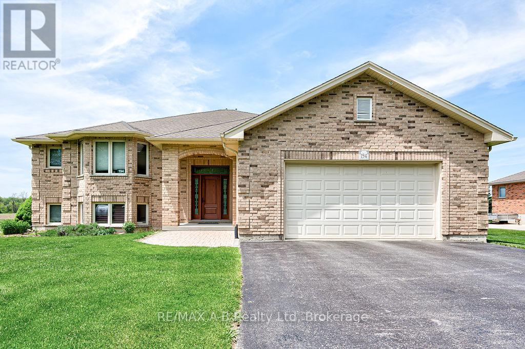 194 STATION ROAD, Perth South, Ontario