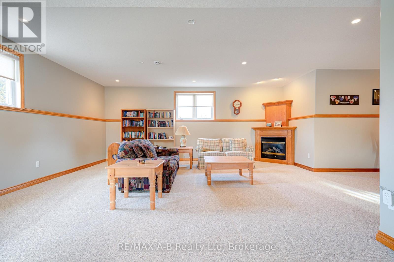 194 Station Road, Perth South, Ontario  N0K 1X0 - Photo 30 - X12913164