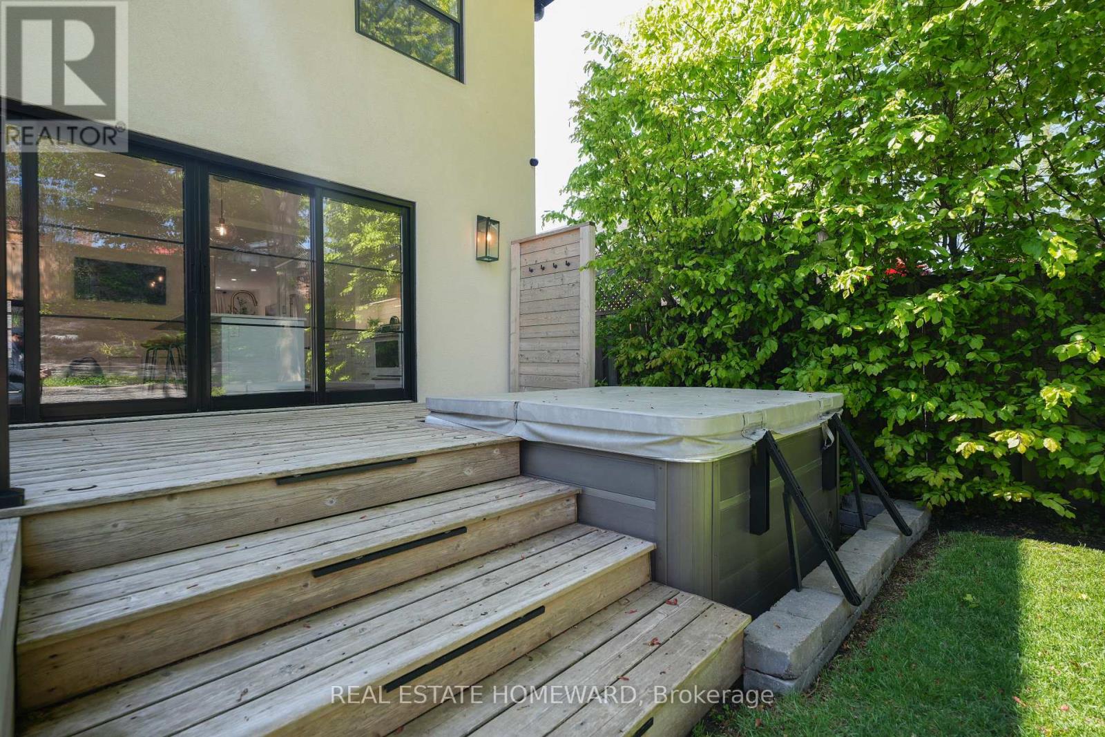 27 Avalon Boulevard, Toronto, Ontario  M1N 3J1 - Photo 43 - E13182608