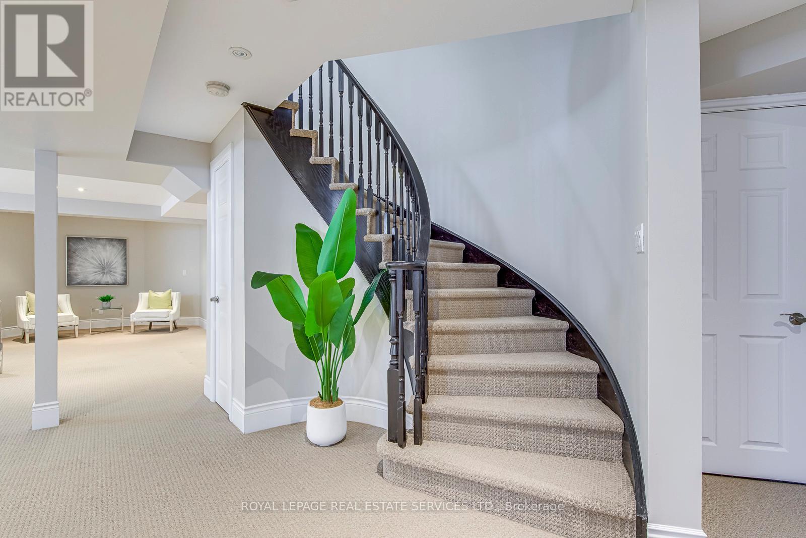 2200 Brays Lane, Oakville, Ontario  L6M 3J7 - Photo 38 - W13131872