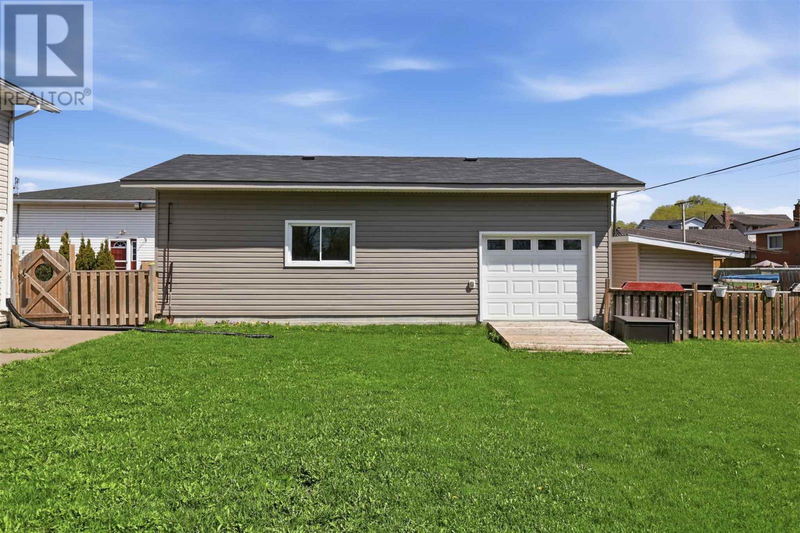 266 Spadina Ave, Sault Ste. Marie, Ontario P6C 5E2 - Photo 34 - SM261110