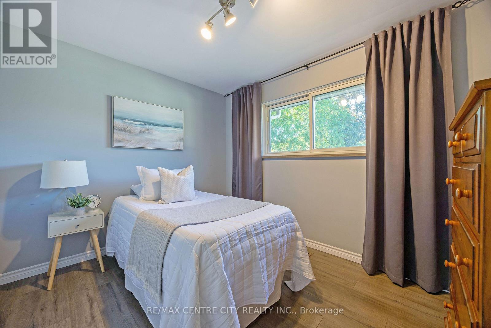 309 Panorama Crescent, London South, Ontario  N5Z 3H2 - Photo 16 - X13182820