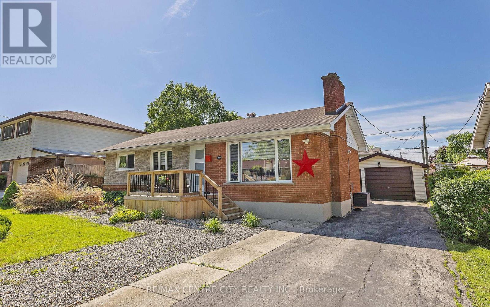 309 Panorama Crescent, London South, Ontario  N5Z 3H2 - Photo 2 - X13182820