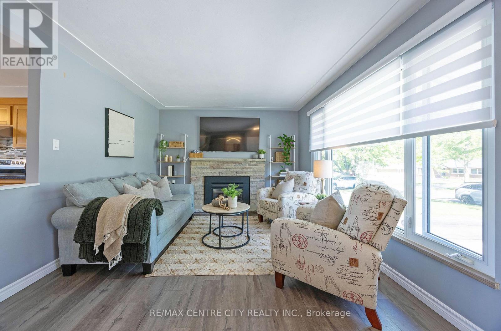 309 Panorama Crescent, London South, Ontario  N5Z 3H2 - Photo 5 - X13182820