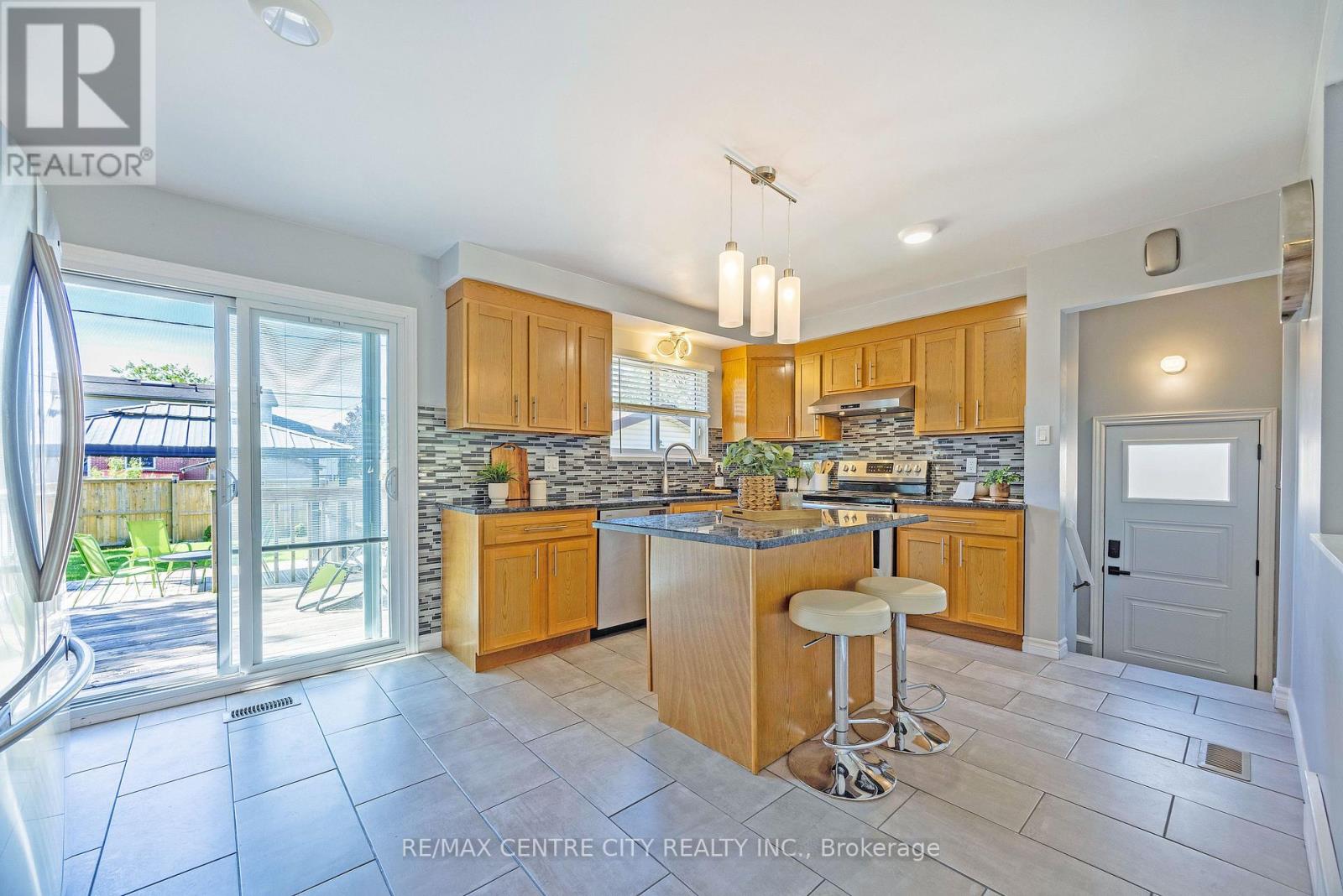309 Panorama Crescent, London South, Ontario  N5Z 3H2 - Photo 9 - X13182820
