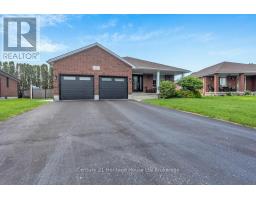 21 ST MICHAELS STREET, Norfolk, Ontario
