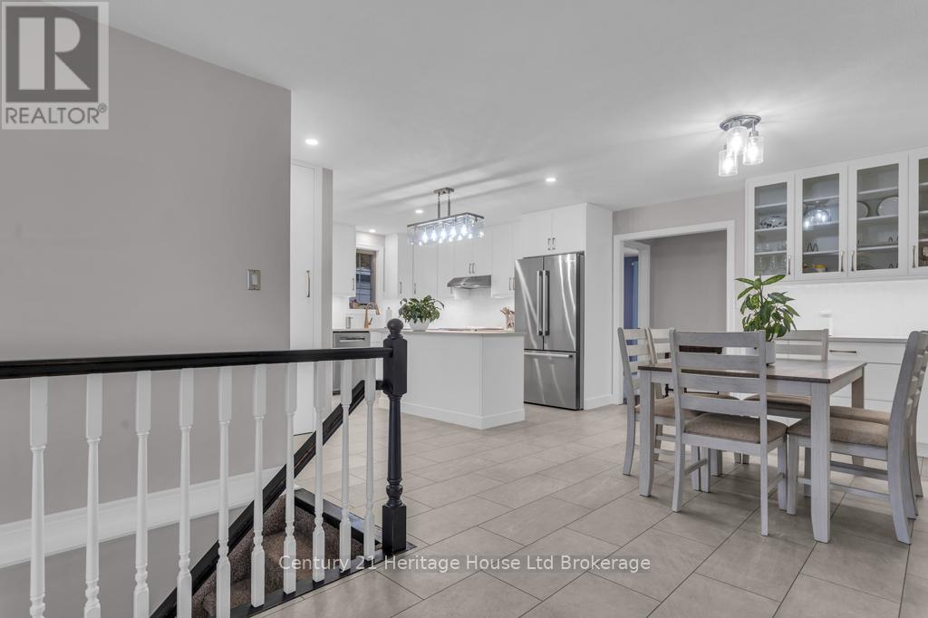 21 St Michaels Street, Norfolk, Ontario  N4B 3C8 - Photo 11 - X12787250
