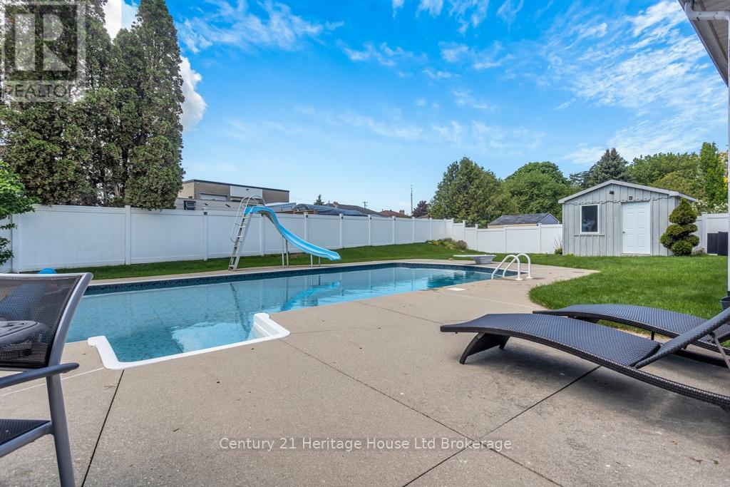 21 St Michaels Street, Norfolk, Ontario  N4B 3C8 - Photo 34 - X12787250