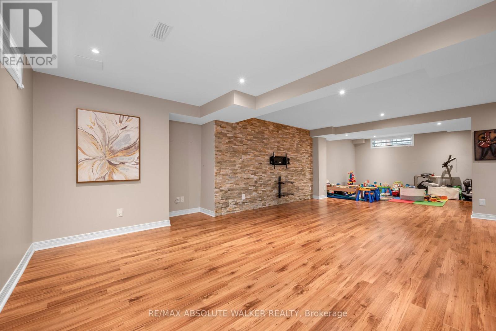 245 Lucinda Crescent, Ottawa, Ontario  K1W 0A1 - Photo 40 - X13182846