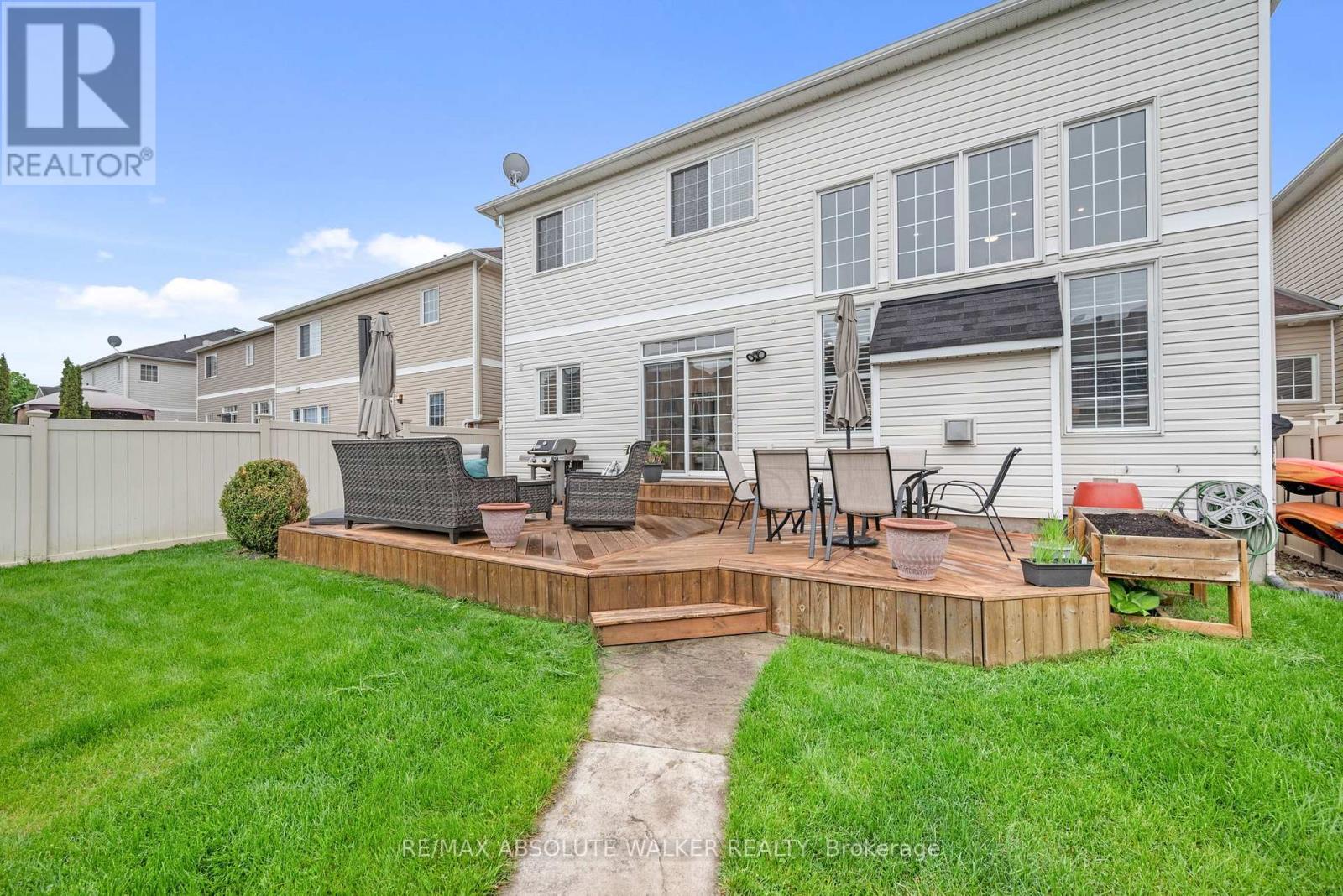 245 Lucinda Crescent, Ottawa, Ontario  K1W 0A1 - Photo 48 - X13182846