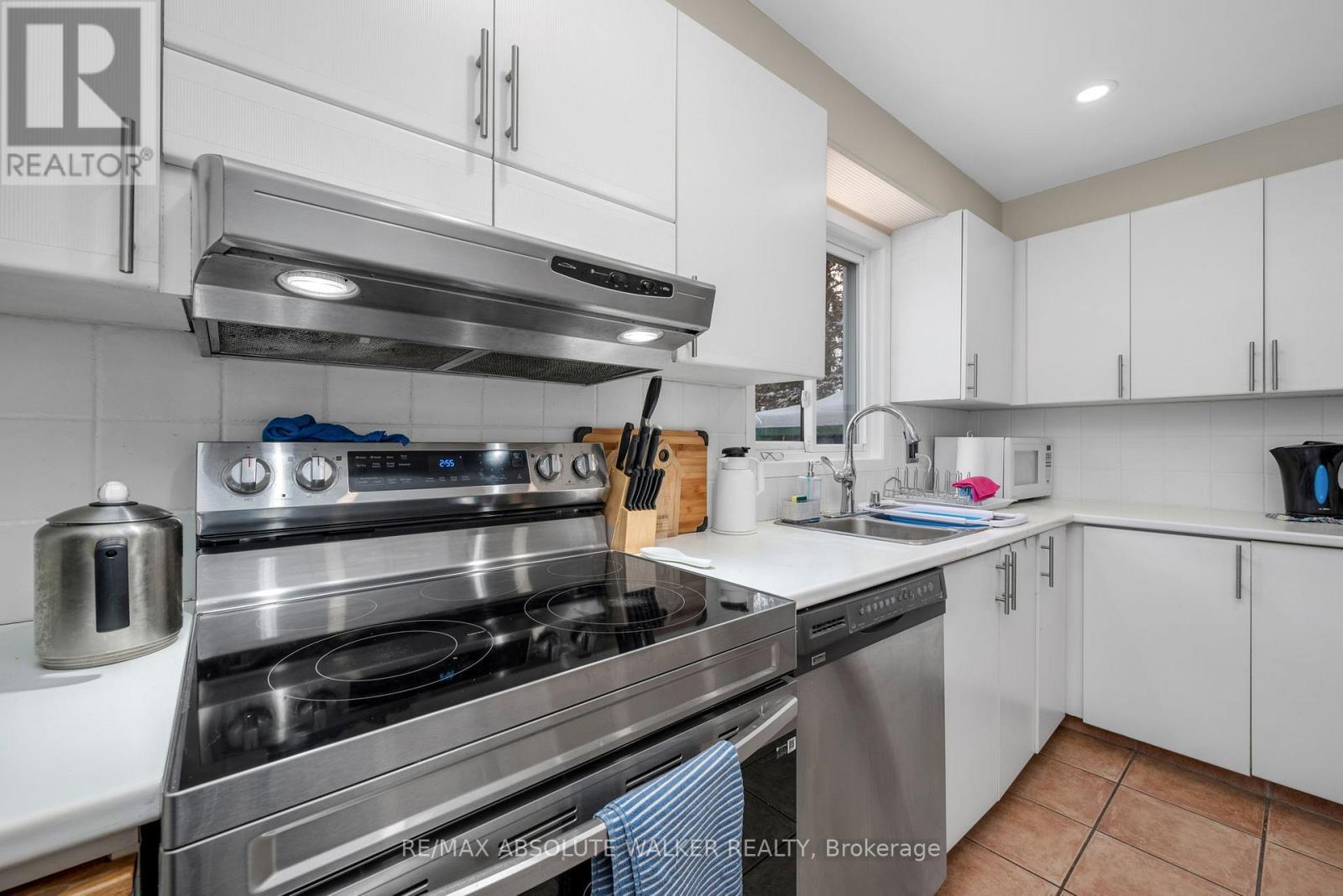 1849 Montereau Avenue, Ottawa, Ontario  K1C 5X5 - Photo 14 - X13182848