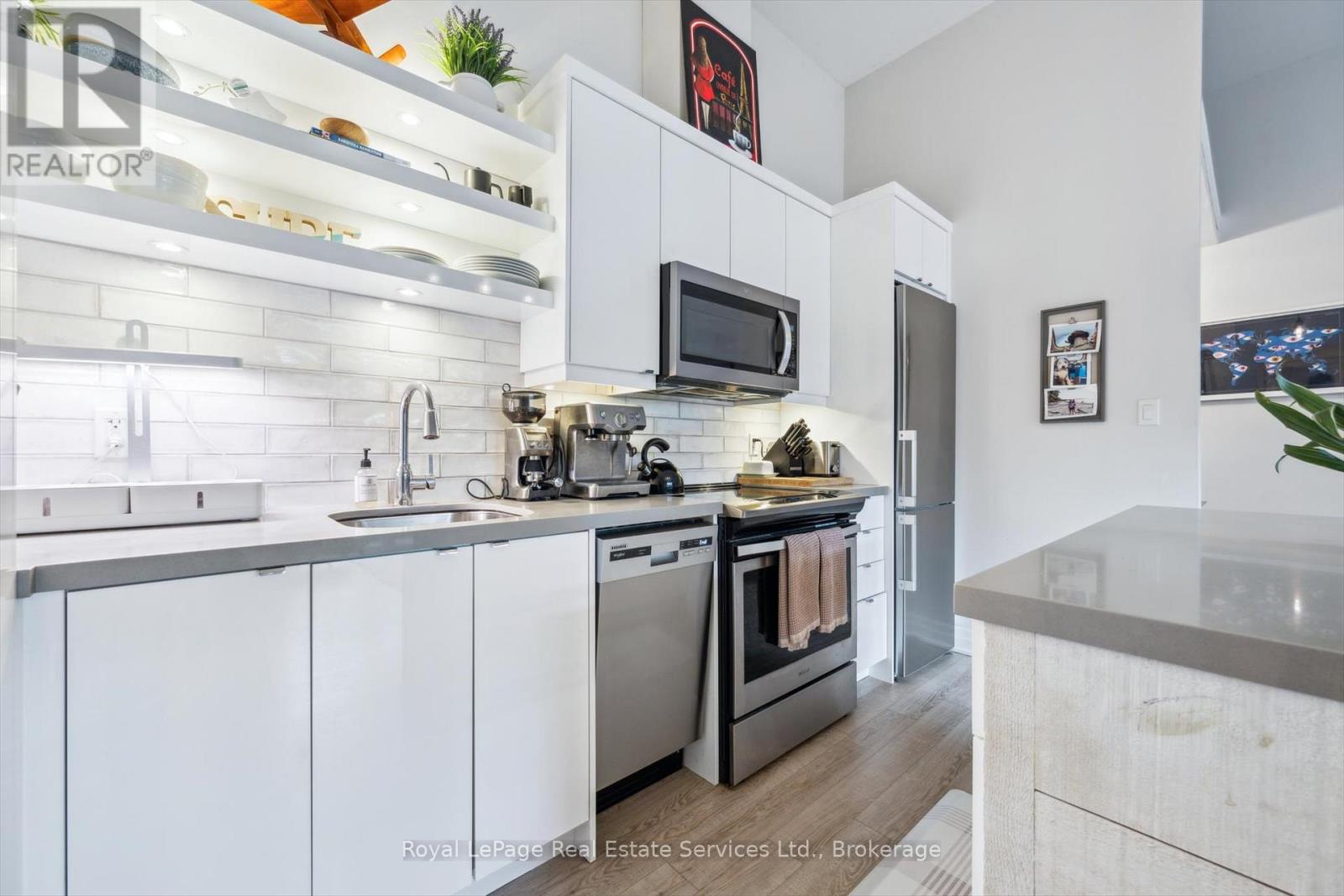 106 - 459 Kerr Street, Oakville, Ontario  L6K 3C2 - Photo 7 - W13182694