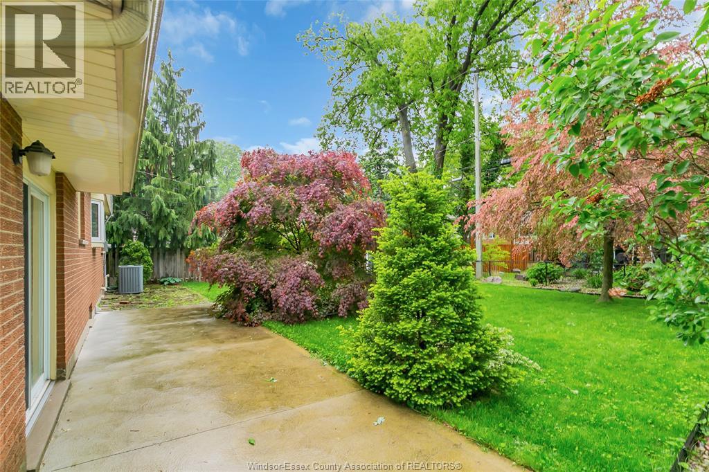 3360 St. Patrick's, Windsor, Ontario  N9E 3H3 - Photo 31 - 26012040