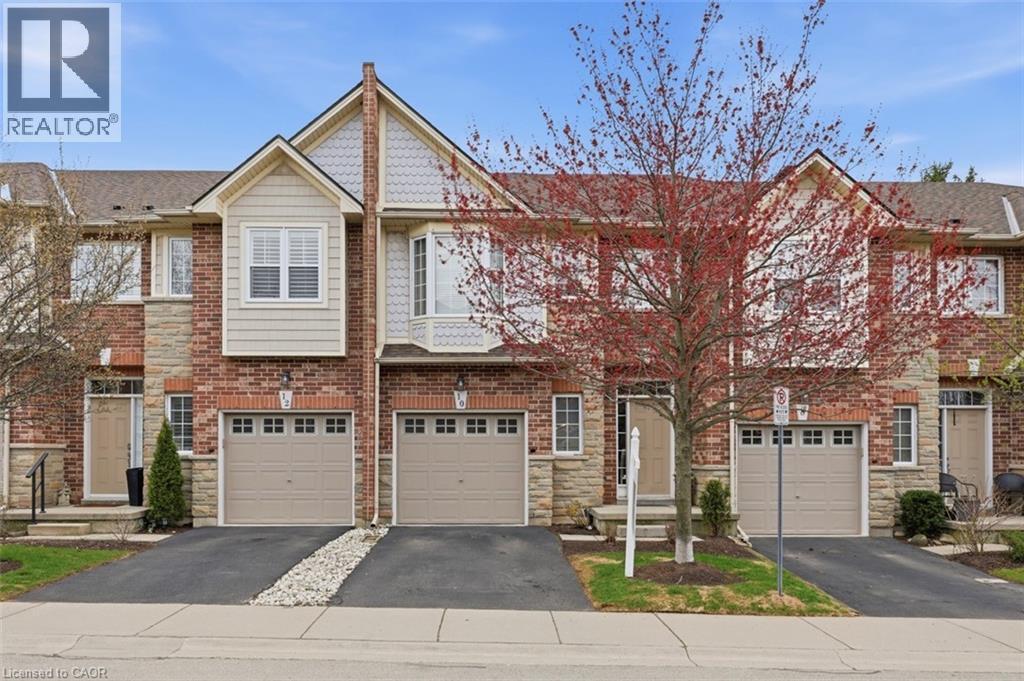 10 LIDDYCOAT Lane Unit# 4, Hamilton, Ontario