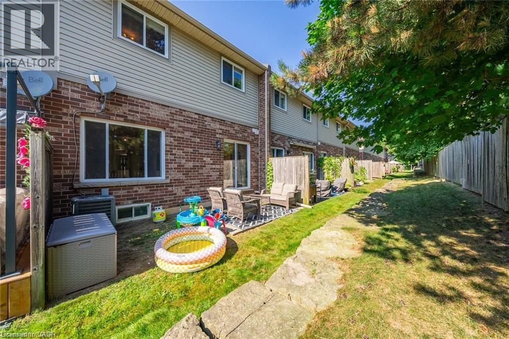 10 Liddycoat Lane Unit# 4, Hamilton, Ontario  L9G 0A7 - Photo 38 - 40823515