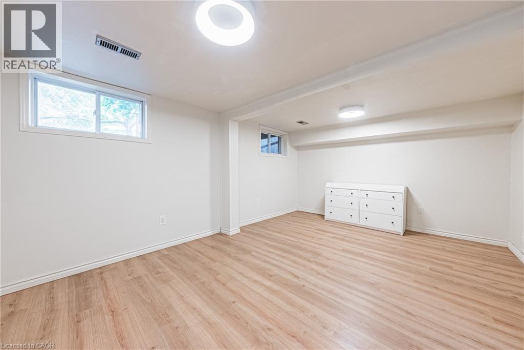 13 East 21st Street, Hamilton, Ontario  L8V 2T3 - Photo 20 - 40832940