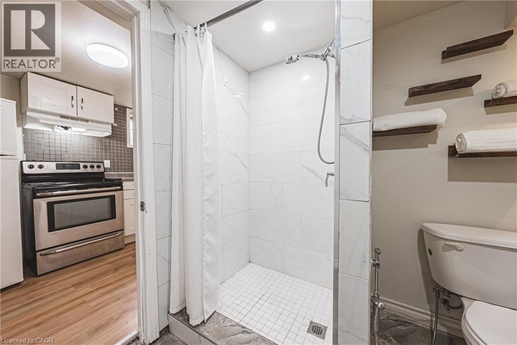13 East 21st Street, Hamilton, Ontario  L8V 2T3 - Photo 23 - 40832940