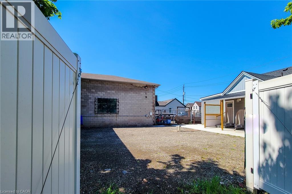 78 Hillyard Street, Hamilton, Ontario  L8L 6B4 - Photo 38 - 40832366
