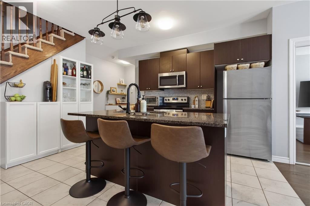 54 Nisbet Boulevard Unit# 33, Waterdown, Ontario  L8B 0Y3 - Photo 12 - 40831125