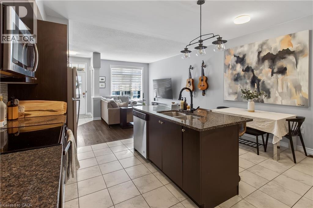 54 Nisbet Boulevard Unit# 33, Waterdown, Ontario  L8B 0Y3 - Photo 16 - 40831125