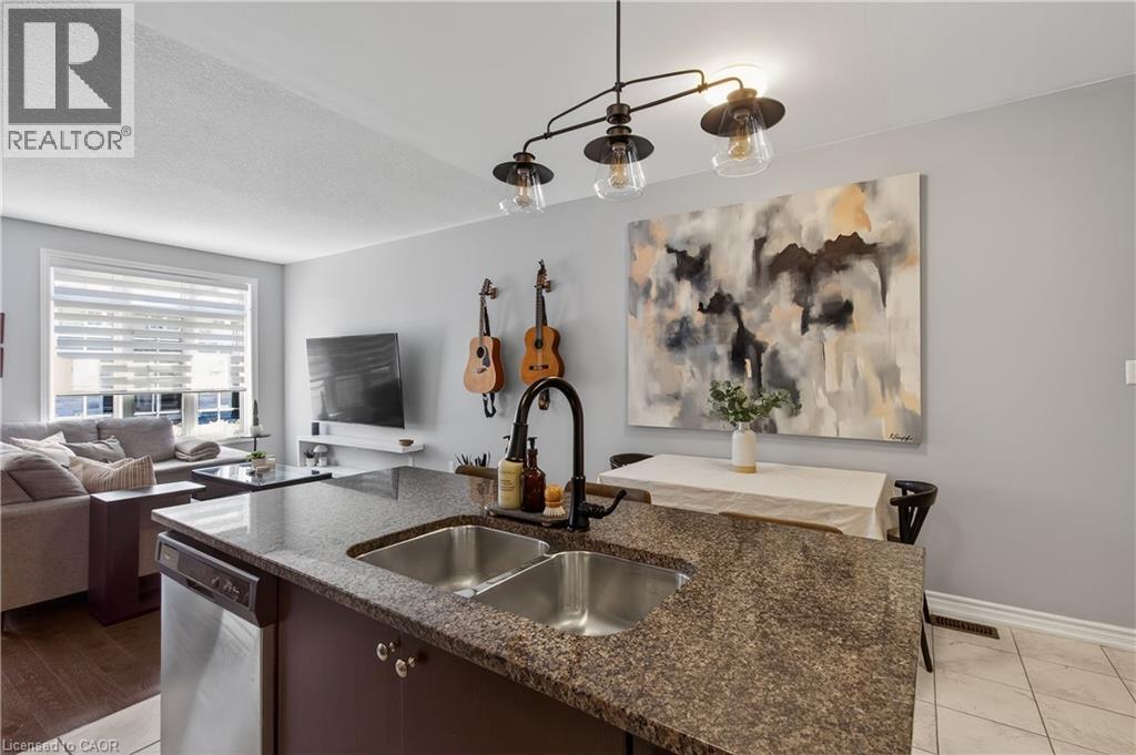 54 Nisbet Boulevard Unit# 33, Waterdown, Ontario  L8B 0Y3 - Photo 17 - 40831125