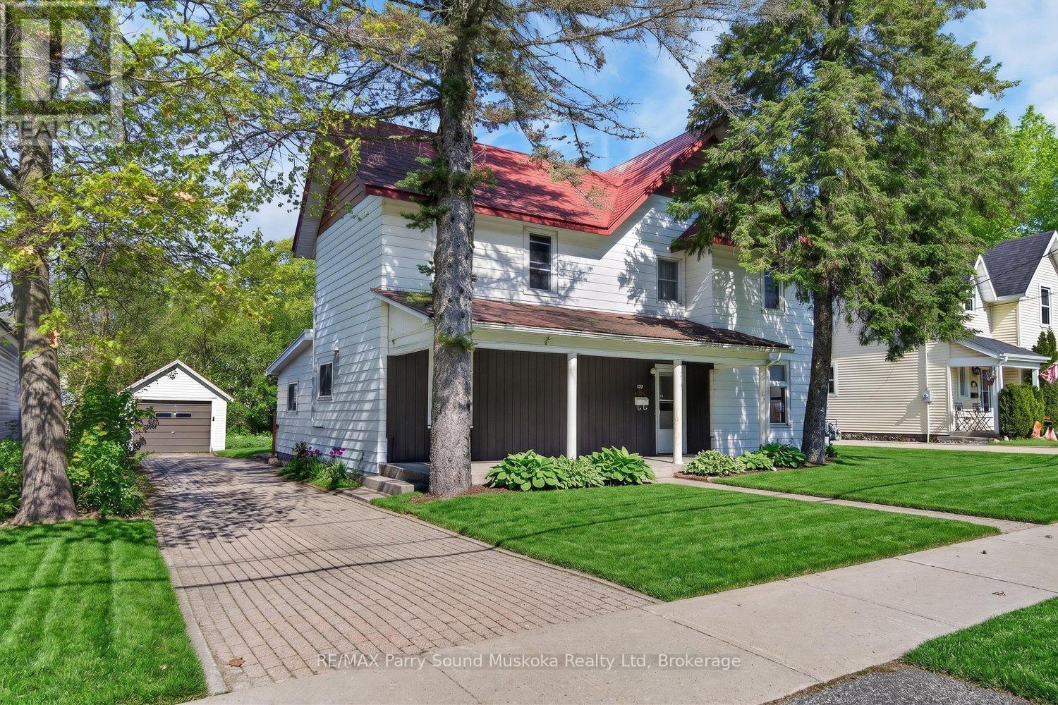 124 GIBSON STREET, parry sound, Ontario