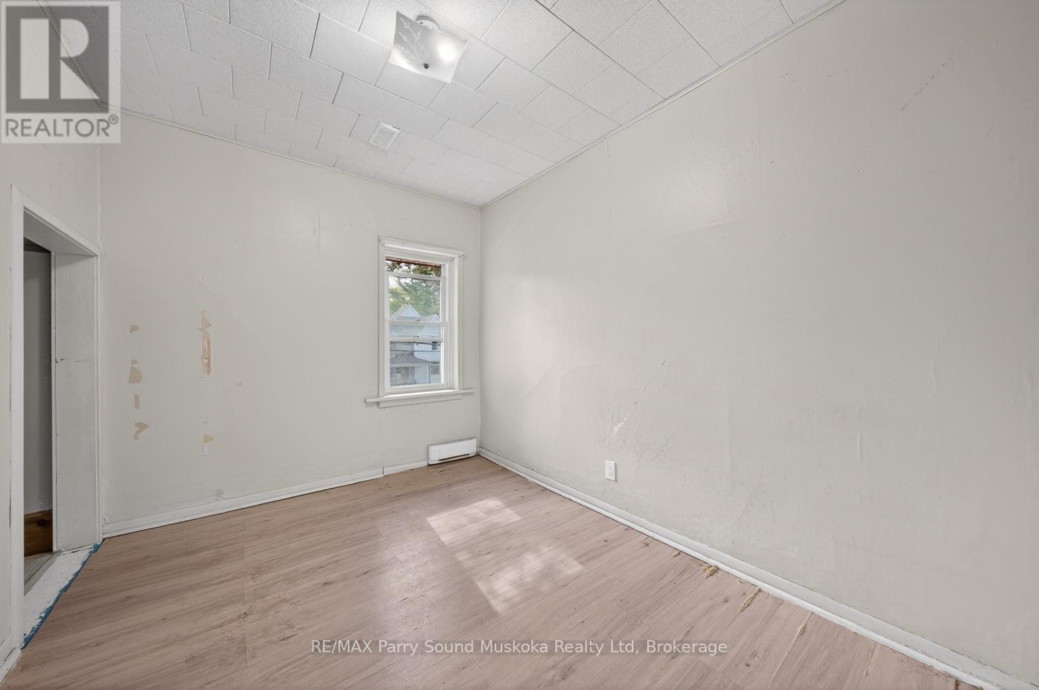 124 Gibson Street, Parry Sound, Ontario  P2A 1X7 - Photo 21 - X13182680