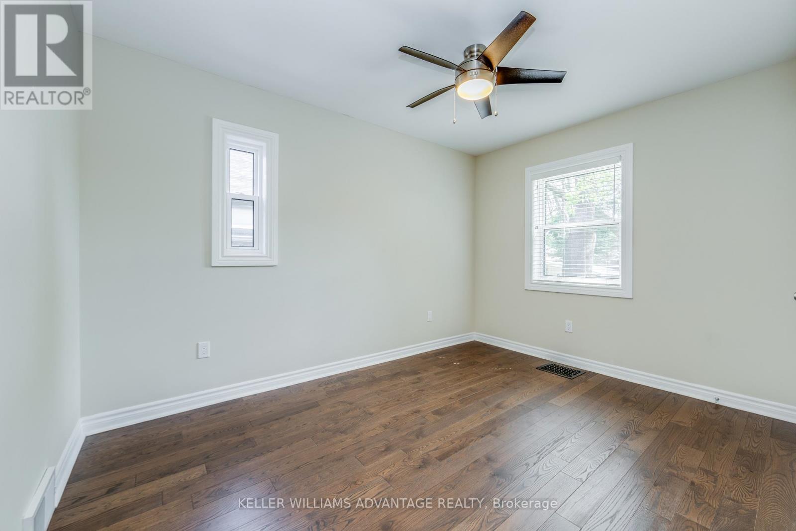 57 Red Deer Avenue, Toronto, Ontario  M1N 2Z3 - Photo 8 - E13182724