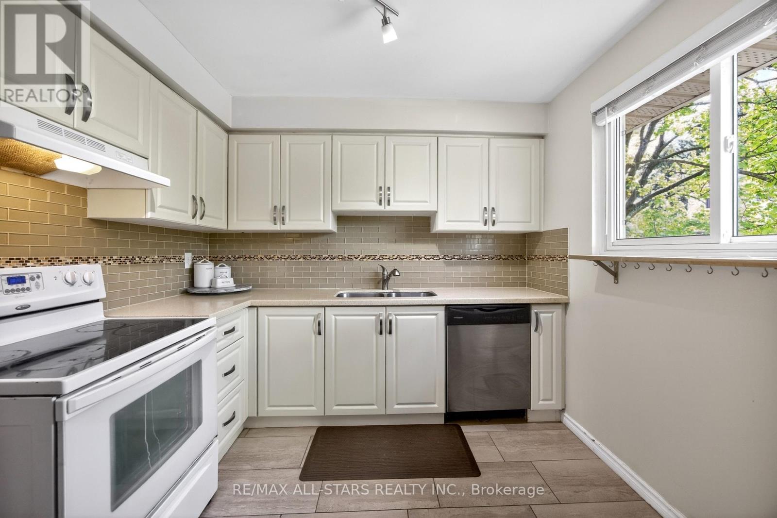 149 - 1915 Denmar Road, Pickering, Ontario  L1V 3E1 - Photo 11 - E13182854