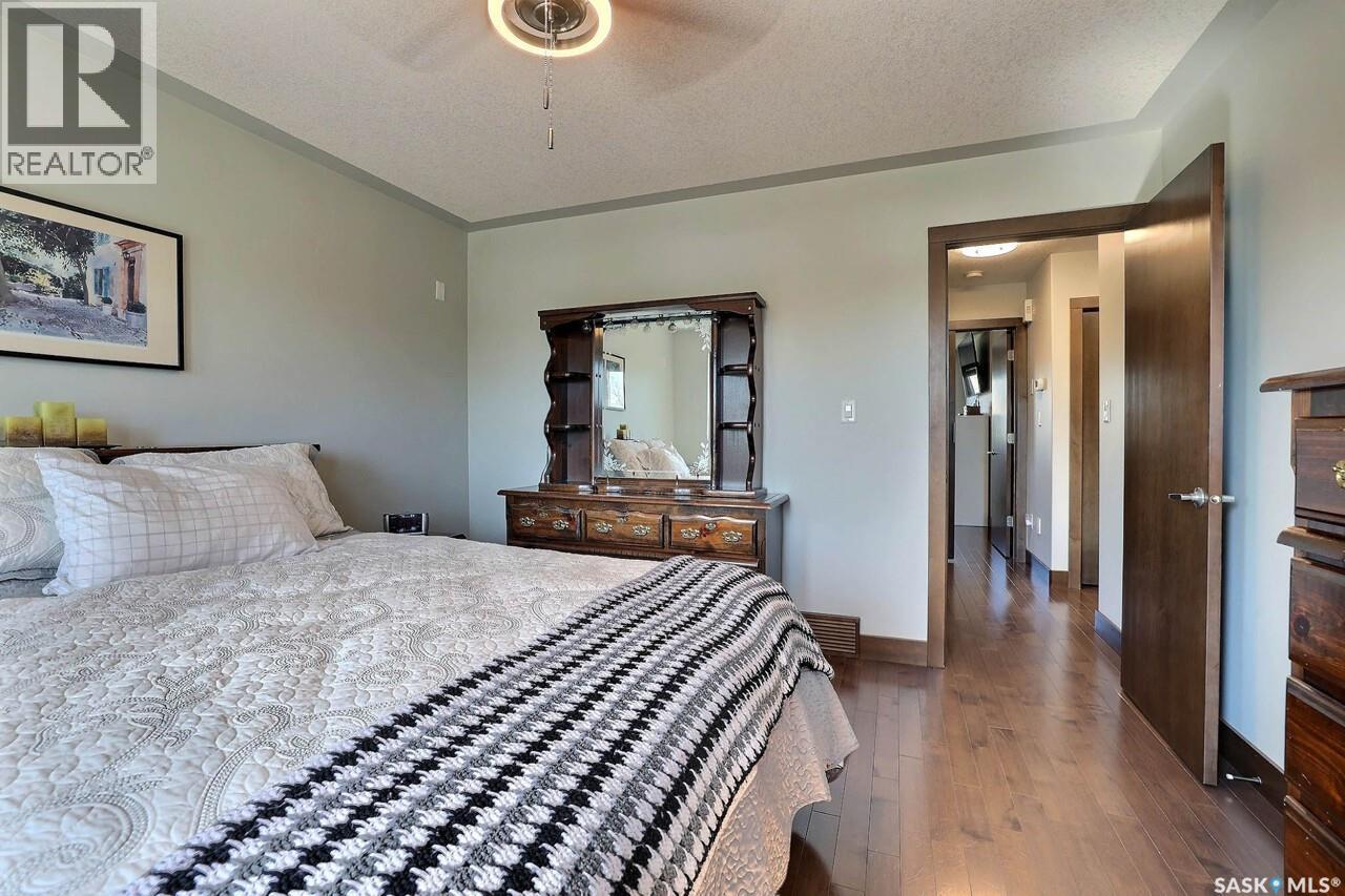 1456 Mccarthy Boulevard, Regina, Saskatchewan  S4T 1A4 - Photo 15 - SK037103