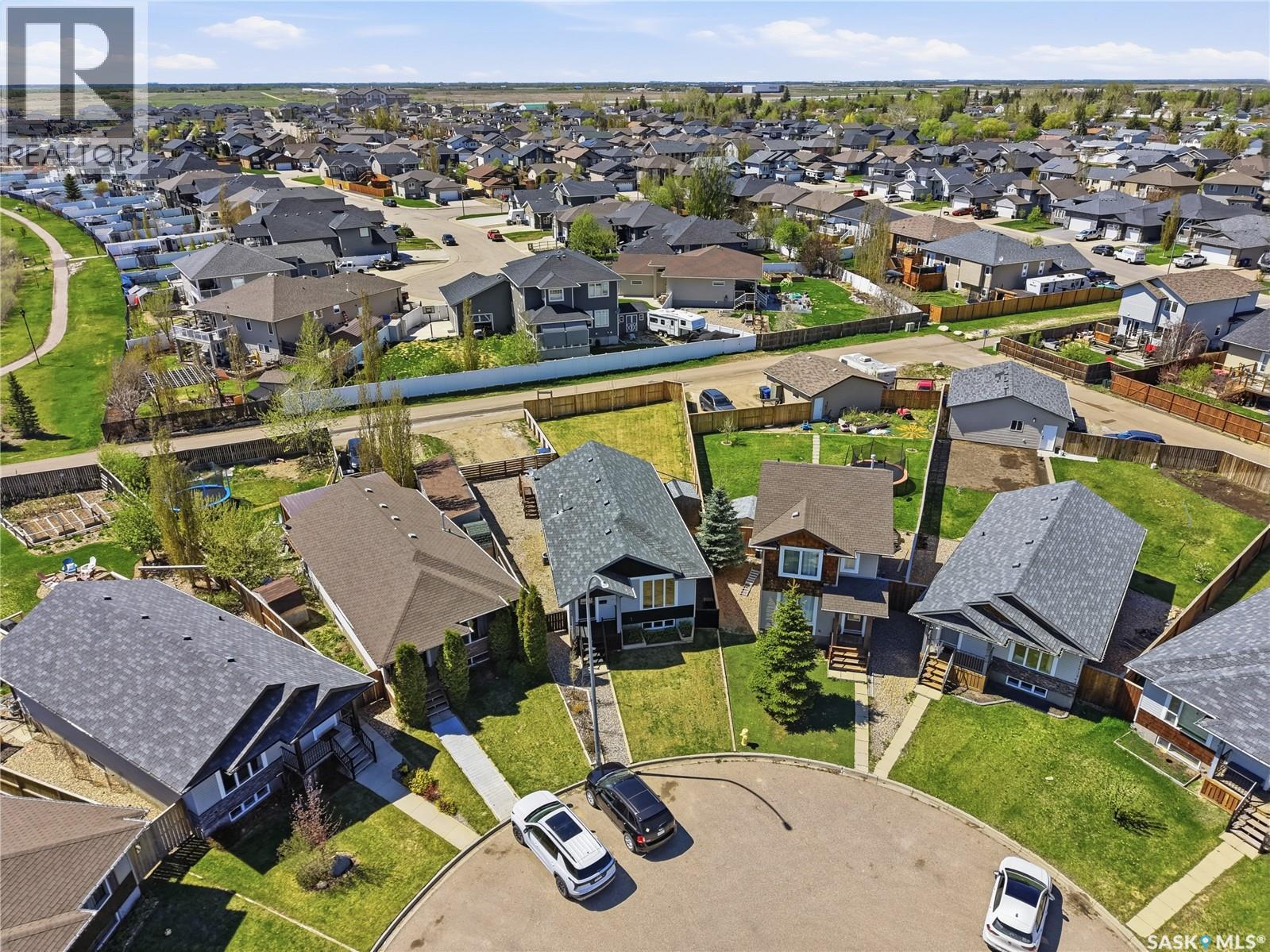 741 Glenview Cove, Martensville, Saskatchewan  S0K 0A2 - Photo 38 - SK036958