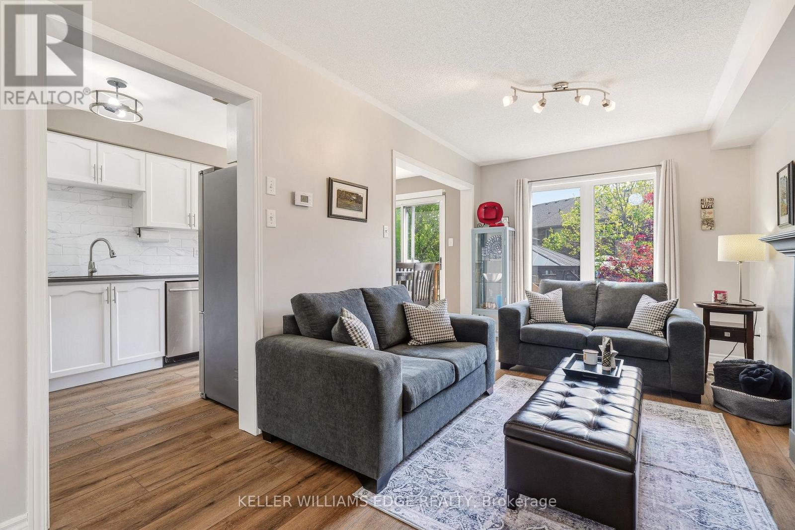 5114 Tree Court, Burlington, Ontario  L7L 6K3 - Photo 8 - W13182730