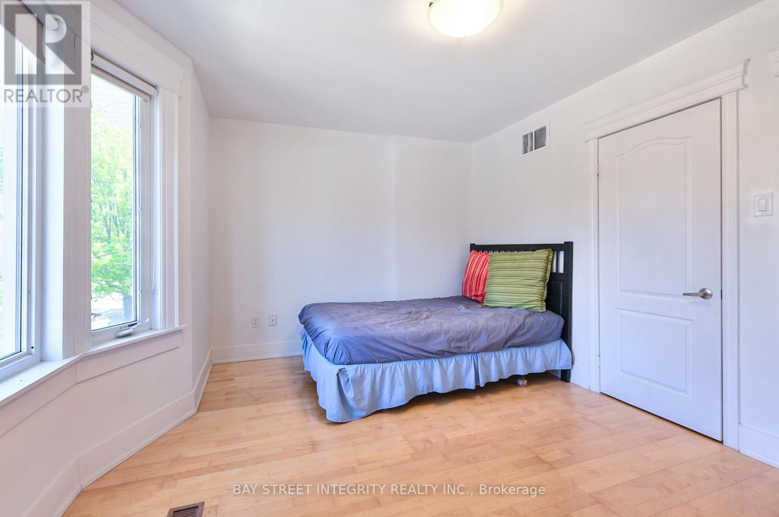 1282 Lansdowne Avenue, Toronto, Ontario  M6H 3Z8 - Photo 24 - W13182816