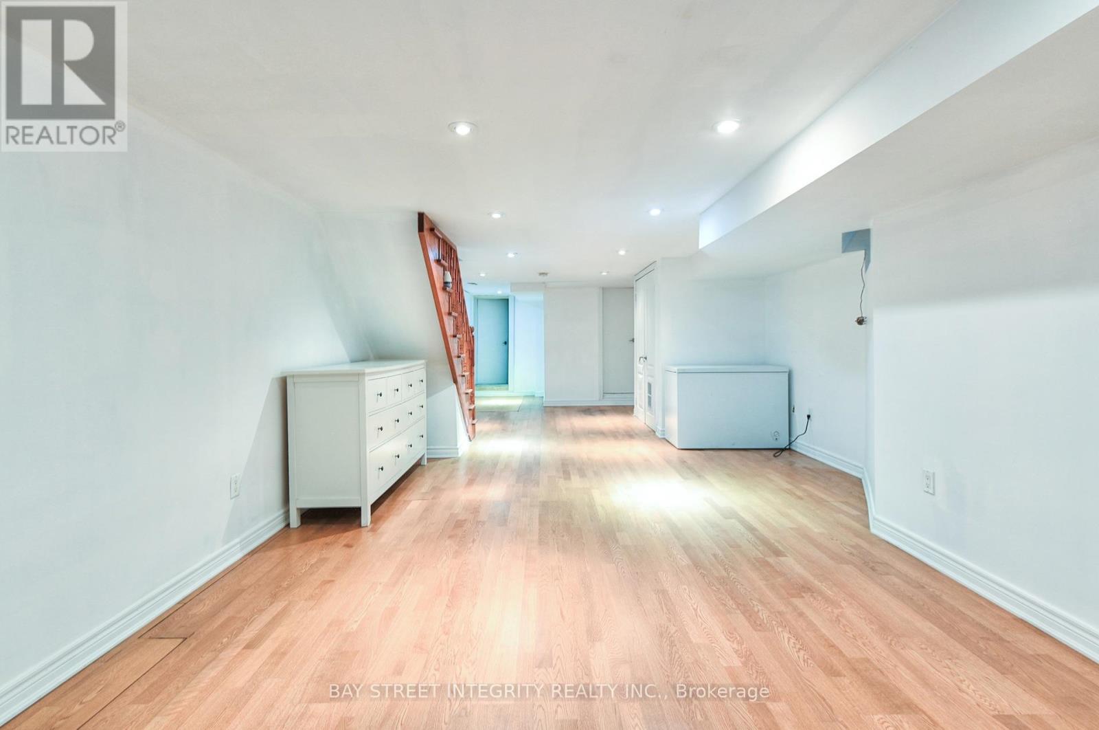 1282 Lansdowne Avenue, Toronto, Ontario  M6H 3Z8 - Photo 28 - W13182816