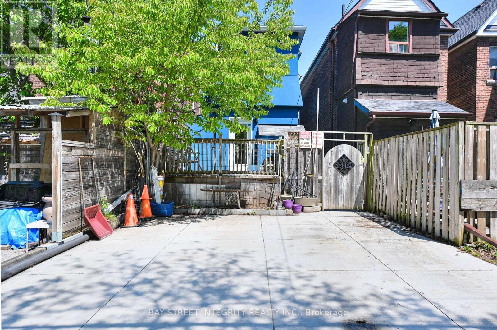 1282 Lansdowne Avenue, Toronto, Ontario  M6H 3Z8 - Photo 33 - W13182816
