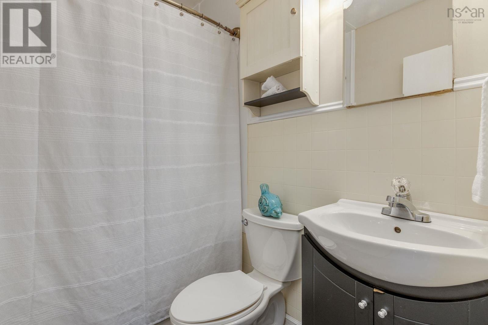 5 Birchfield Crescent, Halifax, Nova Scotia  B3R 2E6 - Photo 12 - 202612271