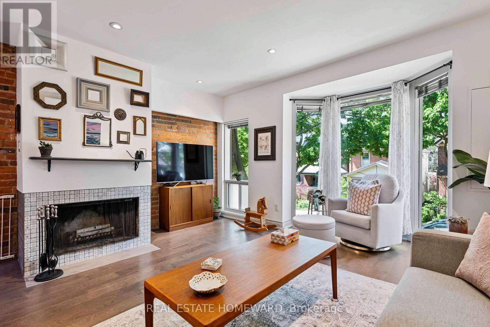 51 Harcourt Avenue, Toronto, Ontario  M4J 1J3 - Photo 3 - E13175328