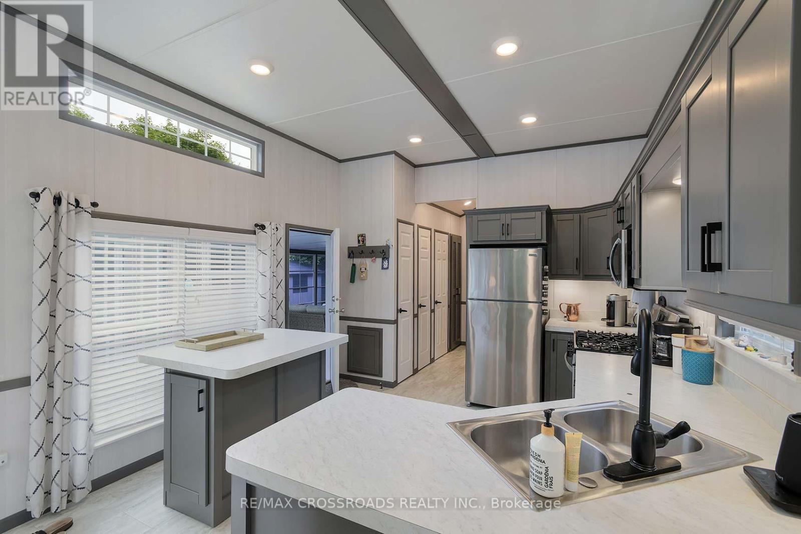 Spruce 40 - 15014 Ninth Line, Whitchurch-Stouffville, Ontario  L0G 1E0 - Photo 13 - N13169998