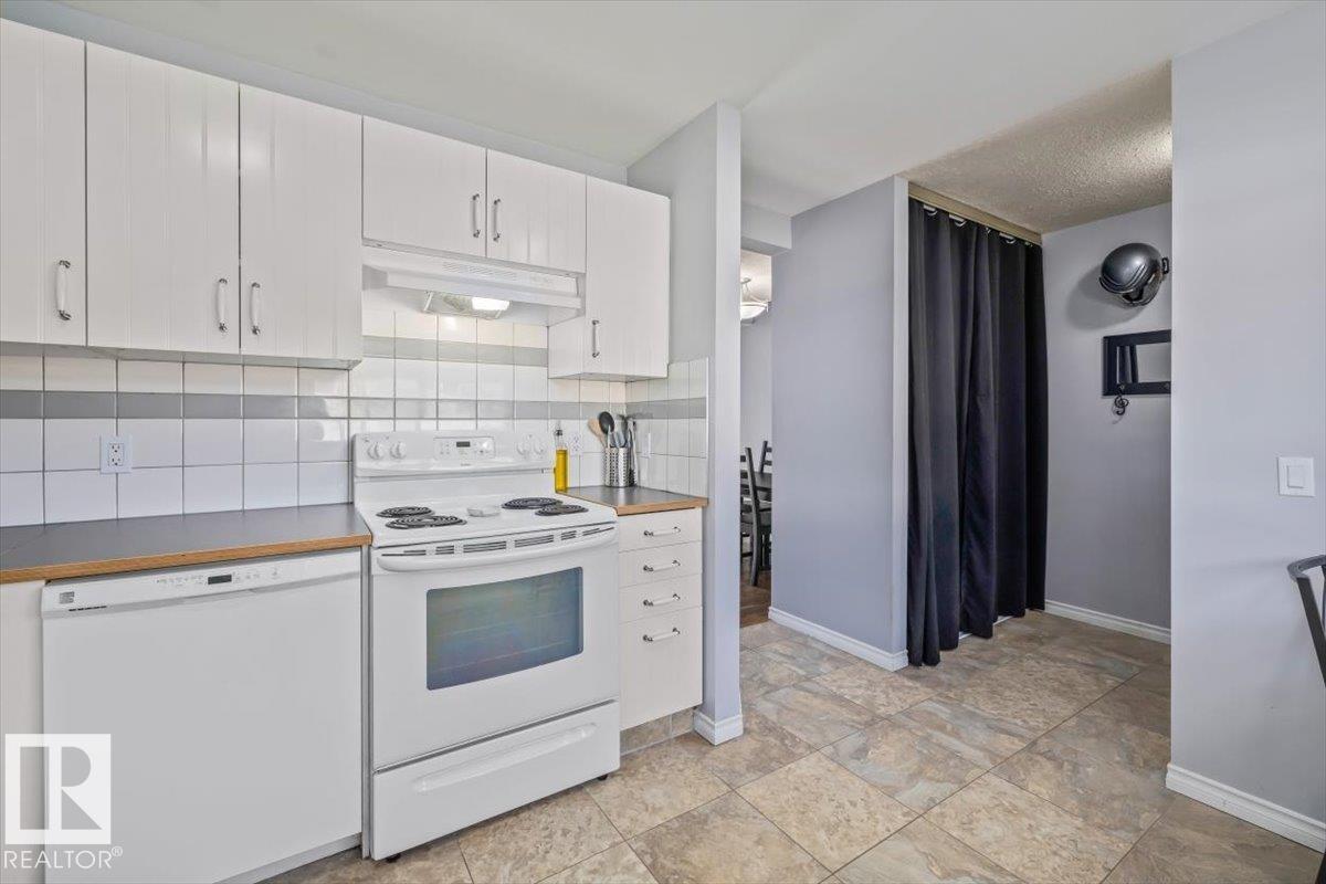260 Woodbridge Wy, Sherwood Park, Alberta  T8A 3Y3 - Photo 4 - E4490123