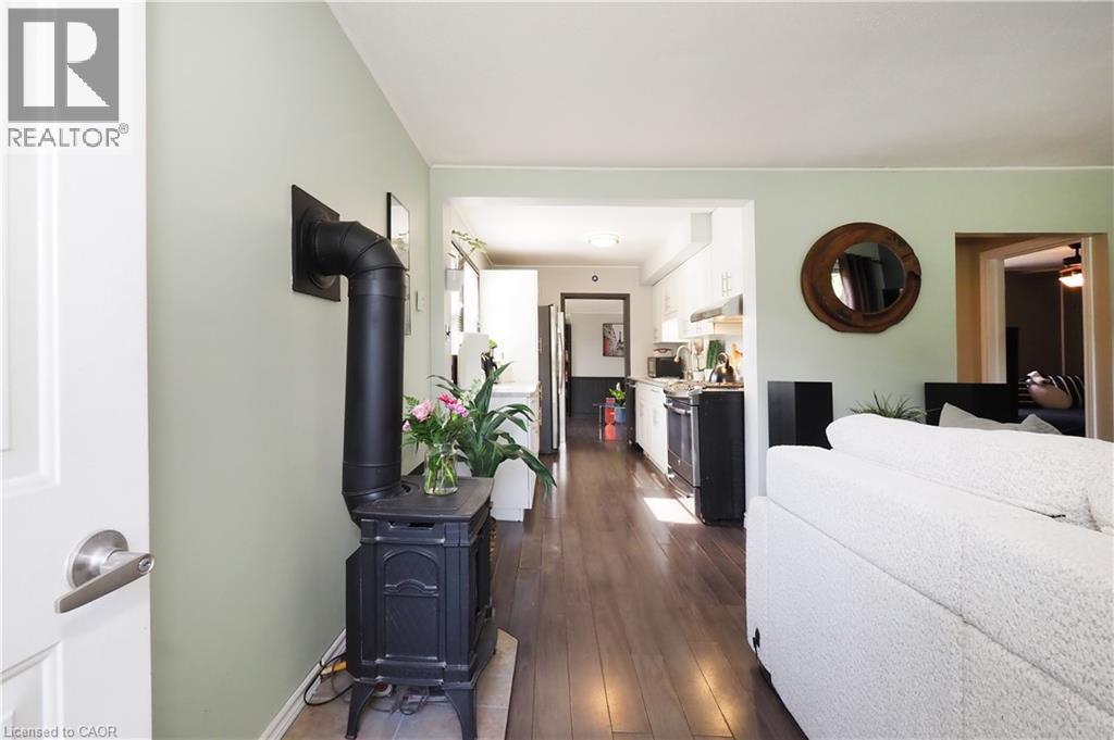1 Forbes Street, Cambridge, Ontario  N3C 2E1 - Photo 6 - 40832509