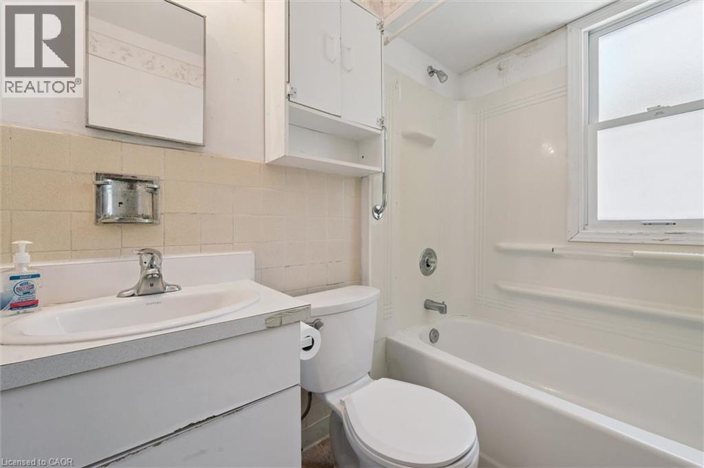 288 Margaret Avenue, Kitchener, Ontario  N2H 4J7 - Photo 8 - 40832200