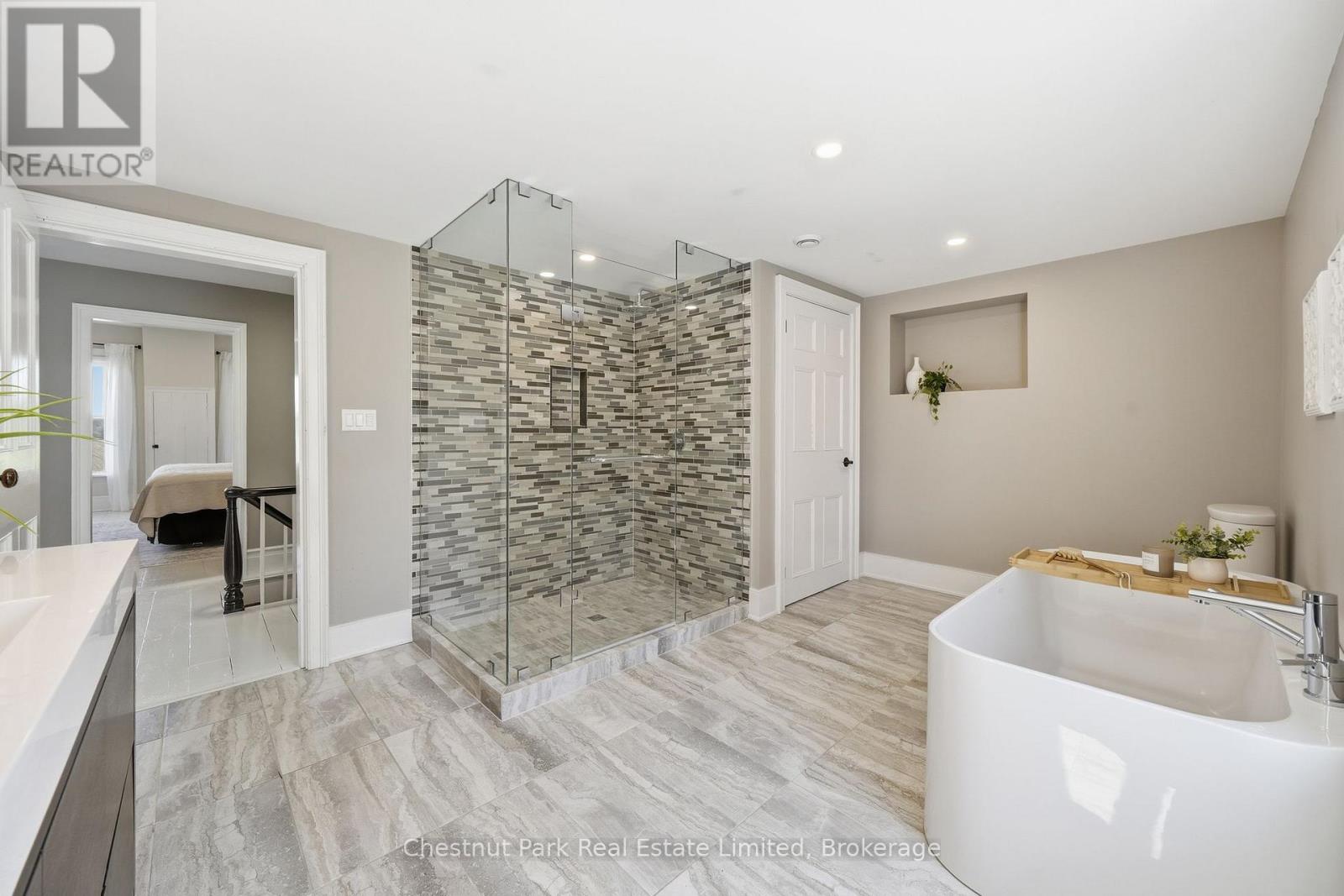 14819 Loyalist Parkway, Prince Edward County, Ontario  K0K 1G0 - Photo 34 - X13183082